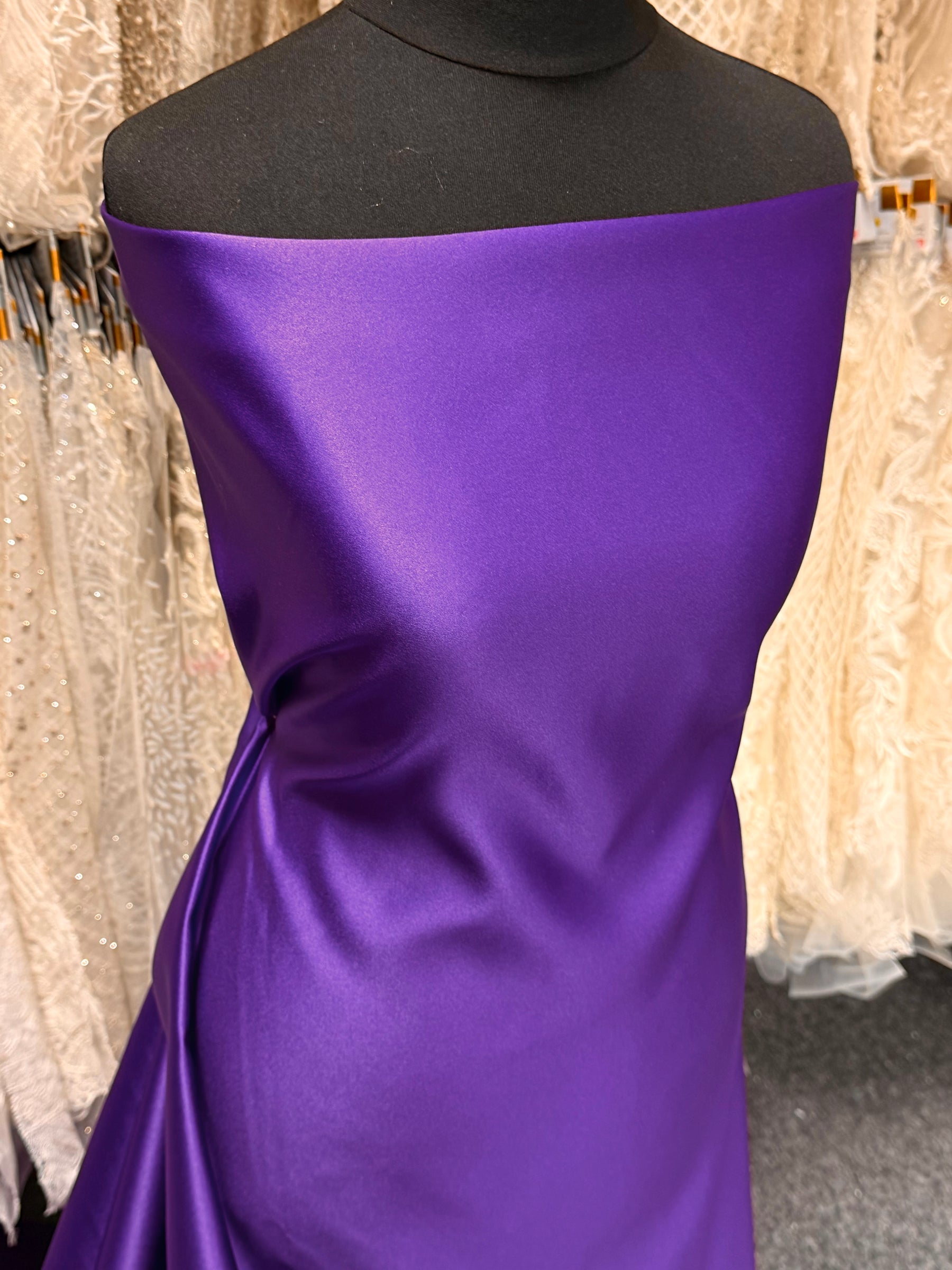 Satin de polyester violet - Contessa