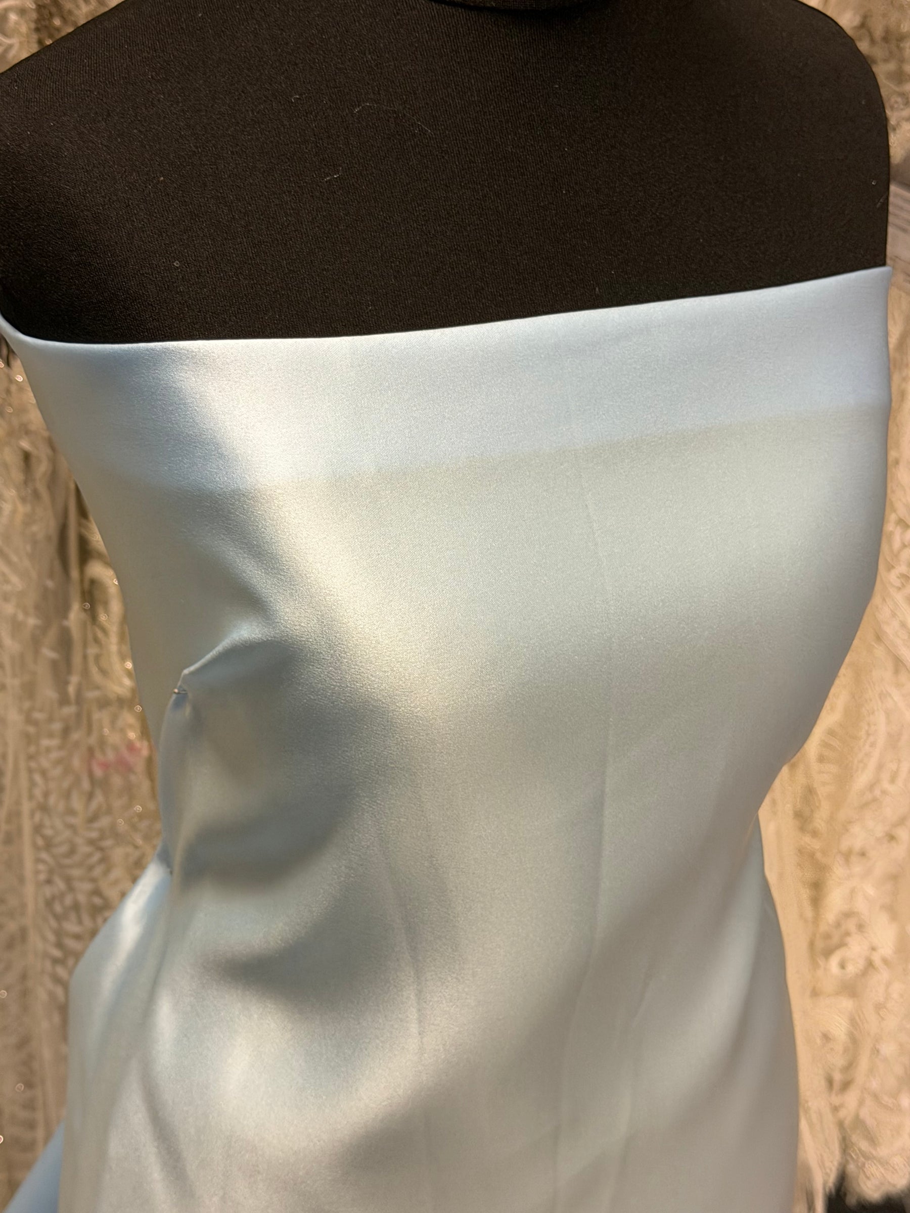 Satin duchesse de polyester bleu pâle - Contessa
