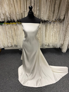 Satin Duchesse Polyester Crème - Contessa