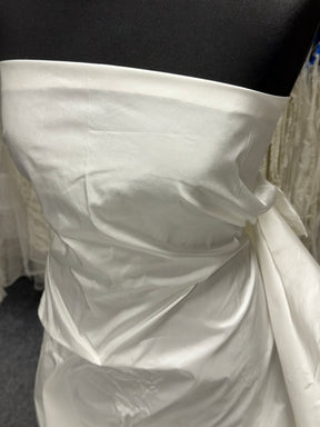 Ivory Silk Taffeta - Saribie