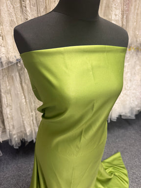 Apple Polyester Satin - Moldova