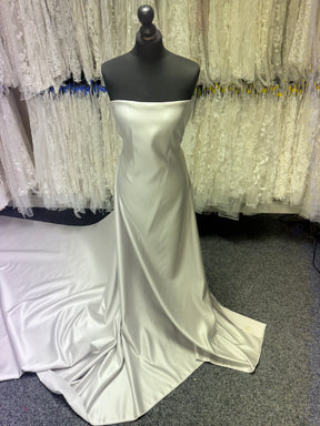 Satin Polyester Argenté - Classique (CF)