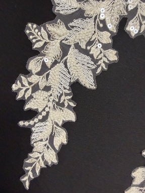 Appliques en dentelle perlée ivoire - MT4009