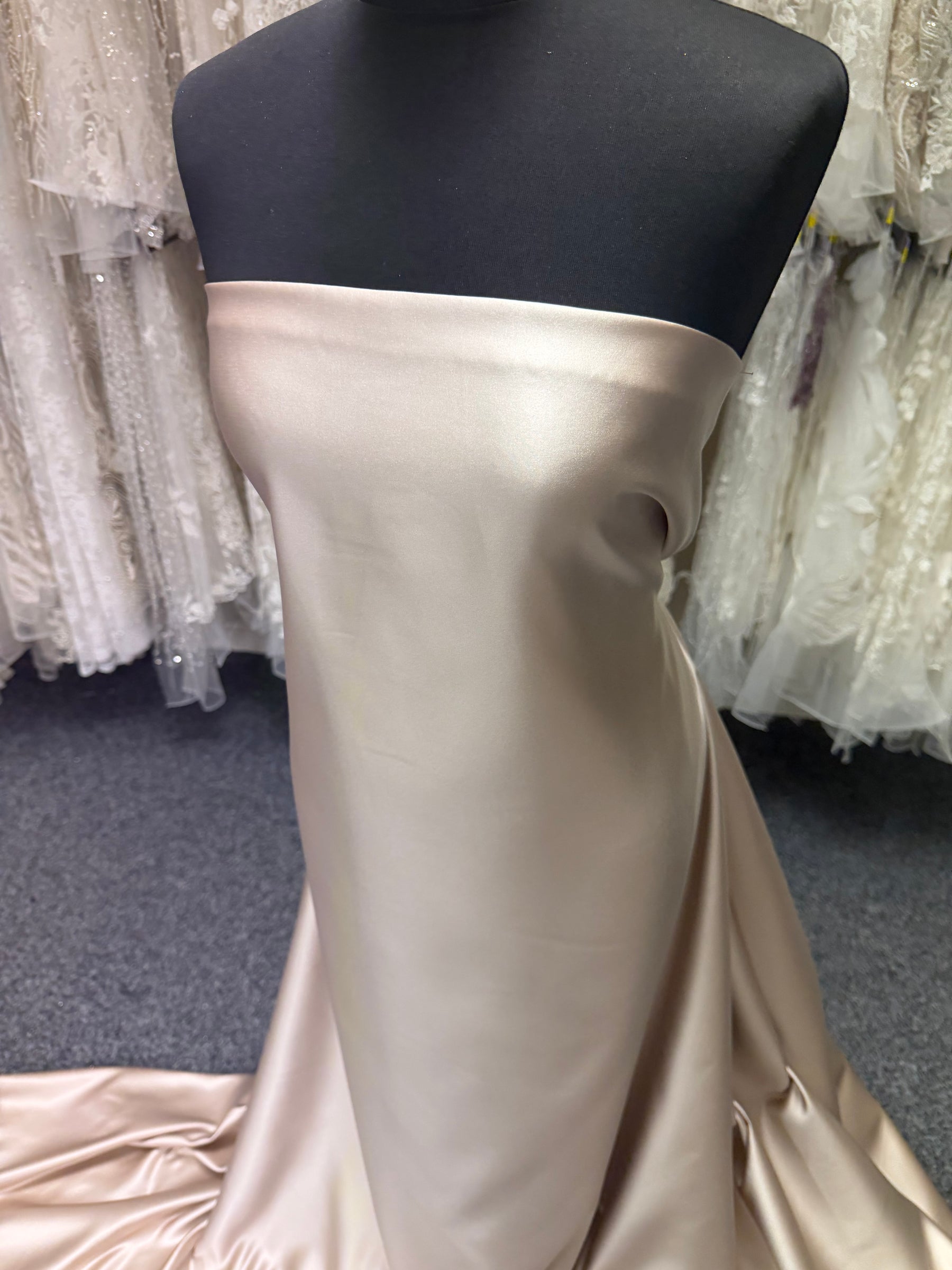 Satin Duchesse Polyester Beige - Contessa