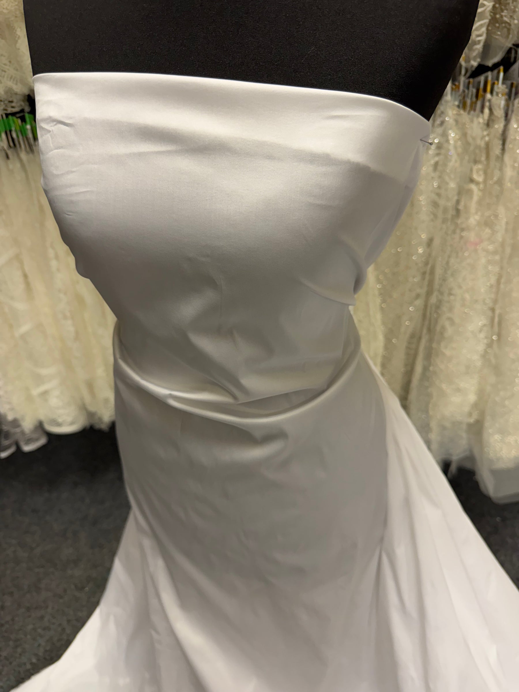 Taffetas blanc 100 % polyester - P75