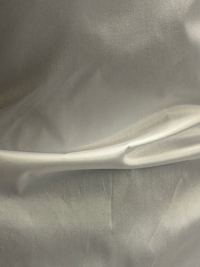 Taffetas blanc 100 % polyester - P75