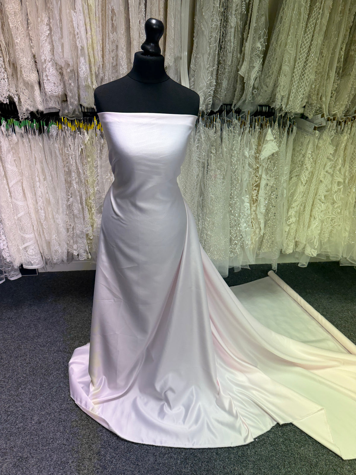Satin Polyester Blush - Majestic