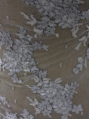 Dentelle de Chantilly à Cordonnet Bleu Marine - P237