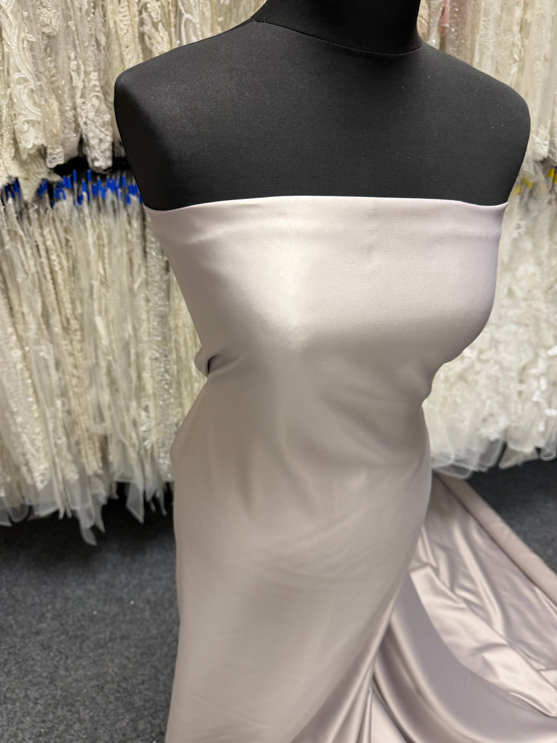 Satin de polyester huître - Majestic
