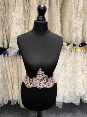 Dentelle Cordonnée Rose Ancienne - T660