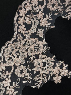 Dentelle Cordonnée Rose Ancienne - T660