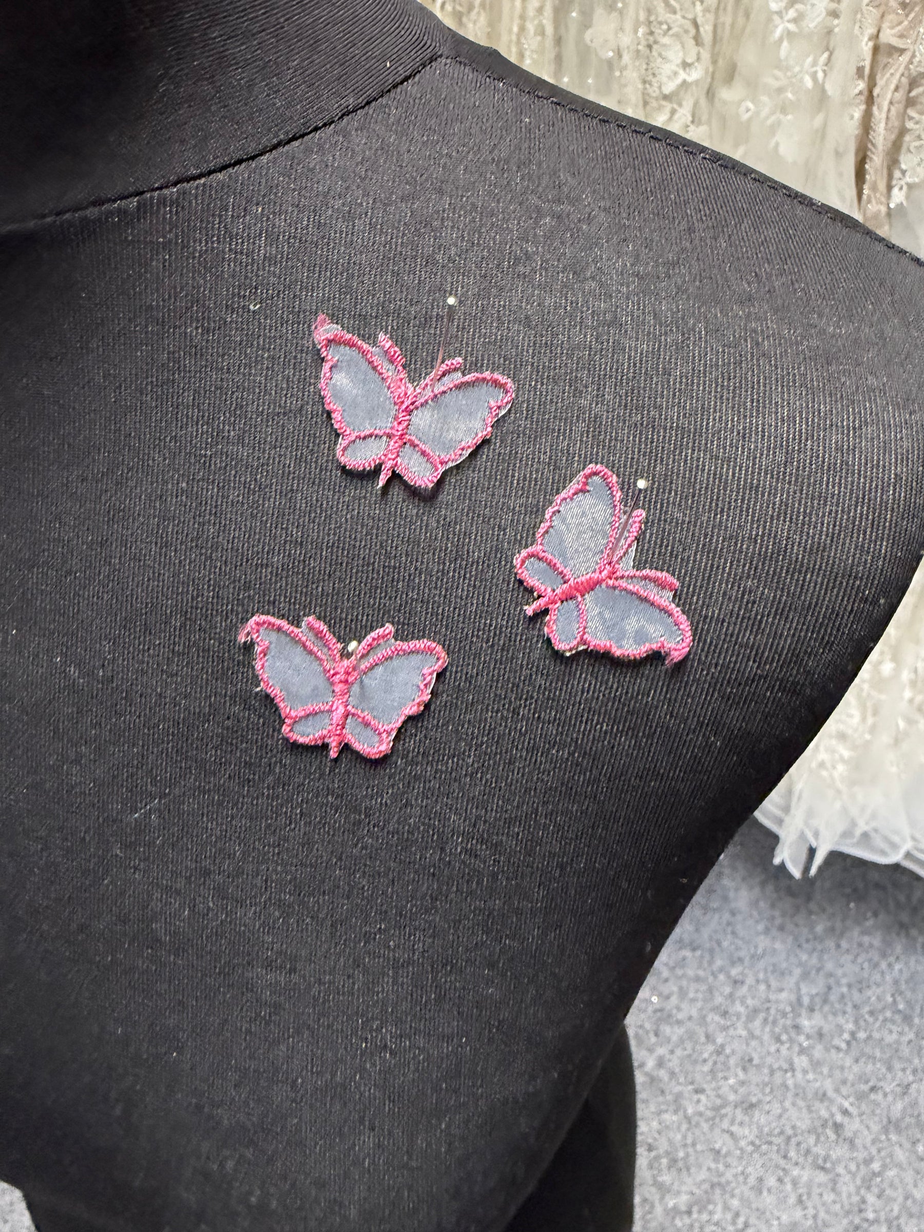 Applique papillon rose foncé - M1