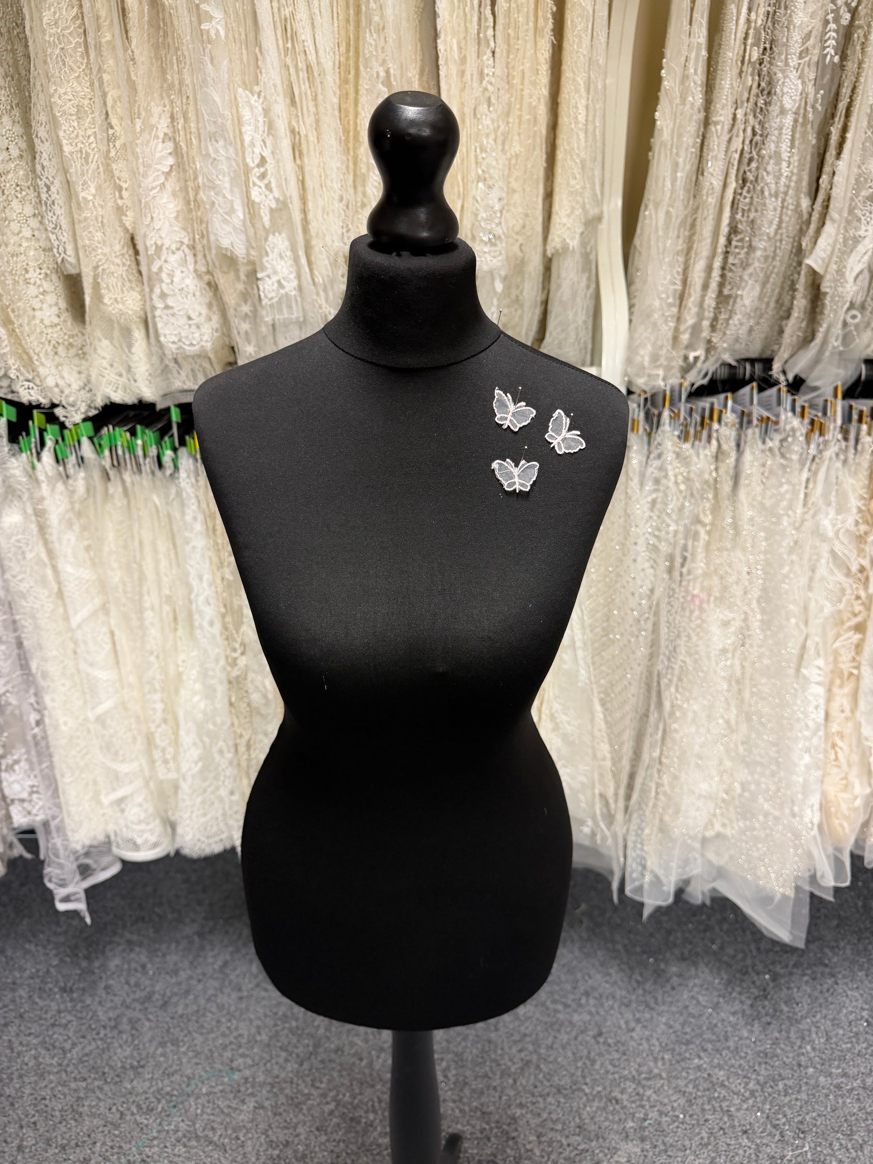 Applique papillon rose clair - M1