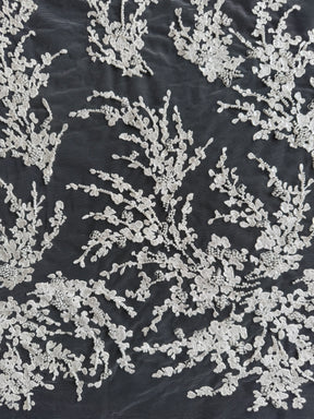 Tulle brodé de perles ivoire - EB1093