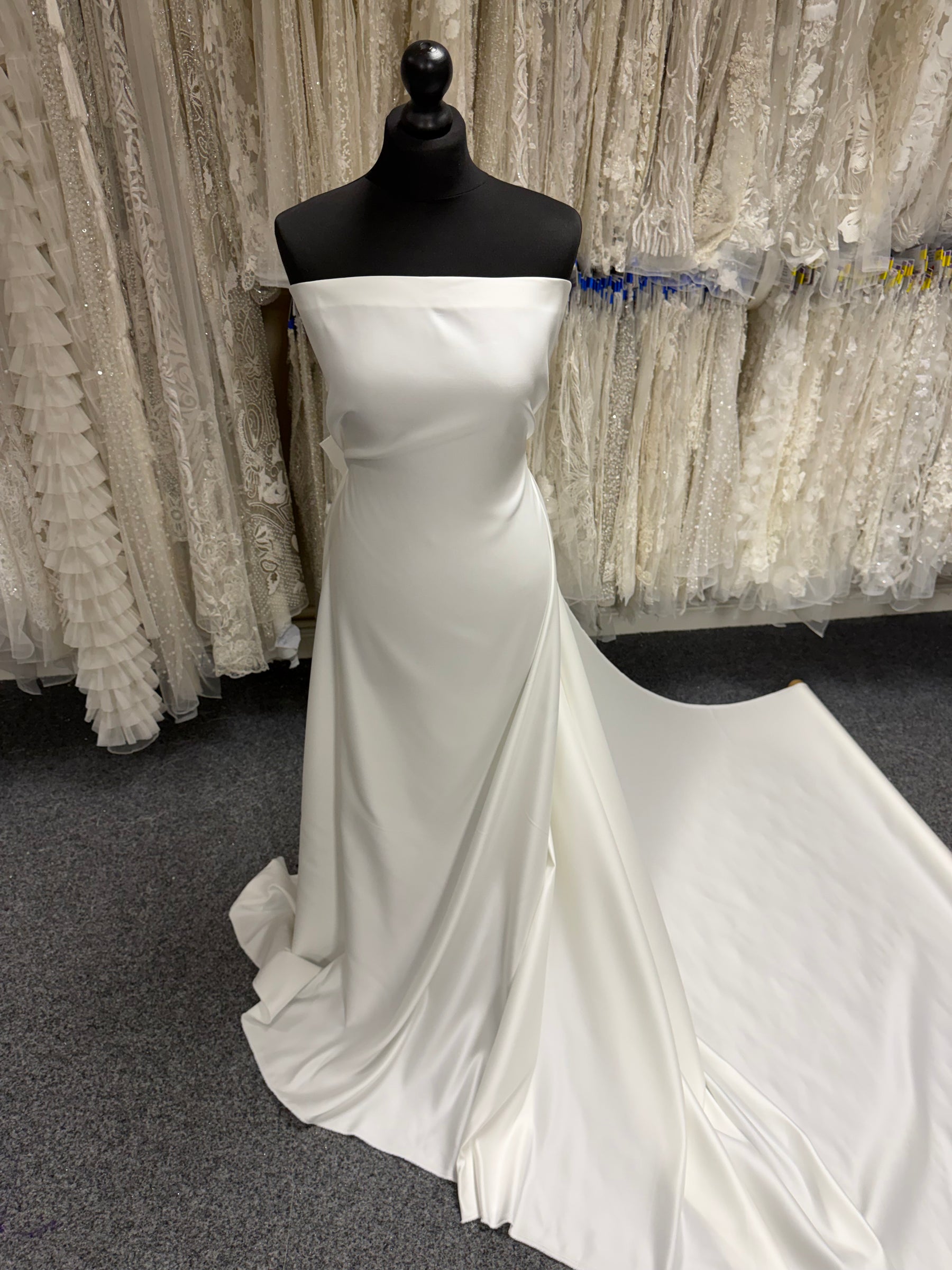 Porcelain Polyester Satin - Moldova