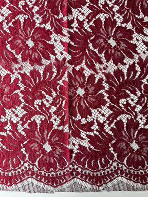 Dentelle Chantilly Rouge - P168
