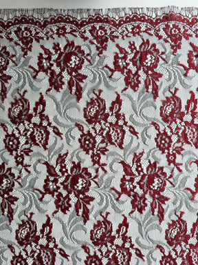Dentelle Chantilly lie-de-vin et noire - P176