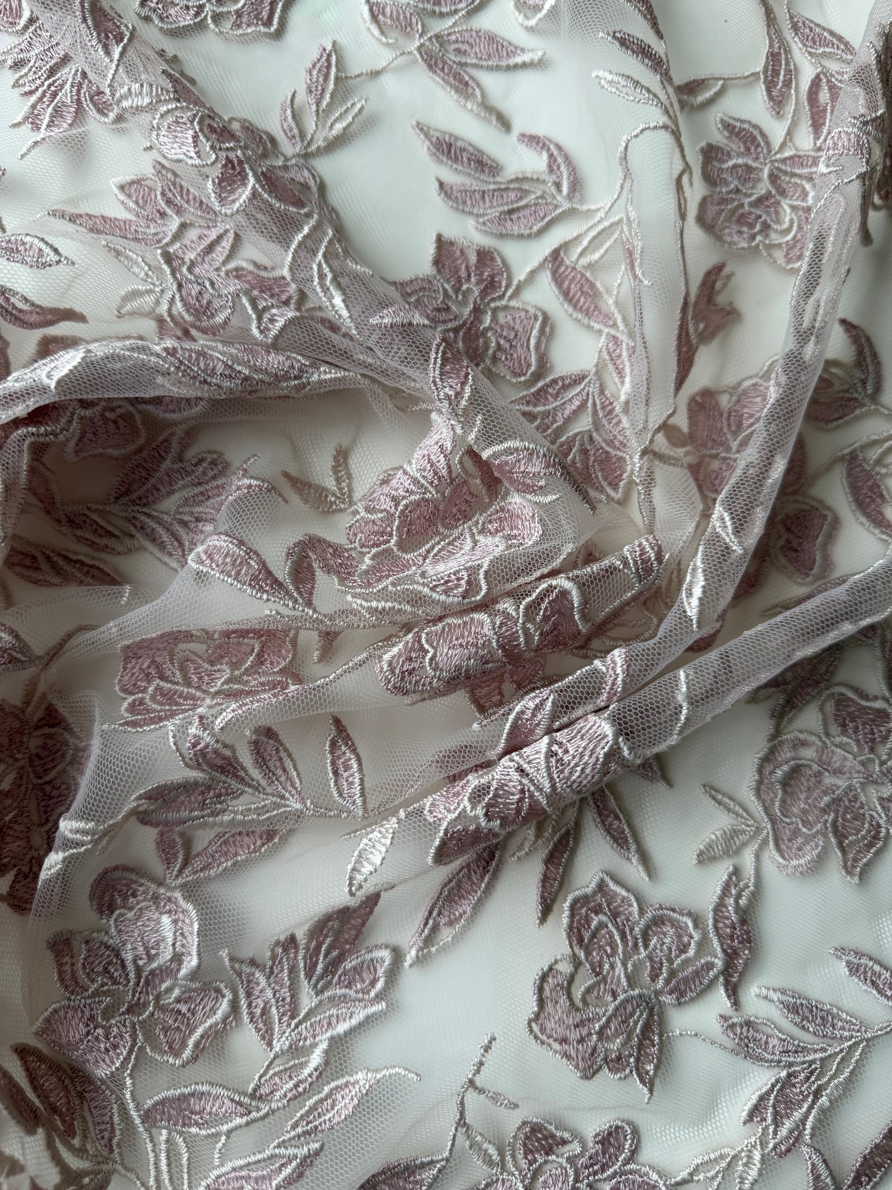Dentelle brodée rose - EB5048