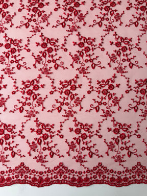 Dentelle brodée rouge - P615