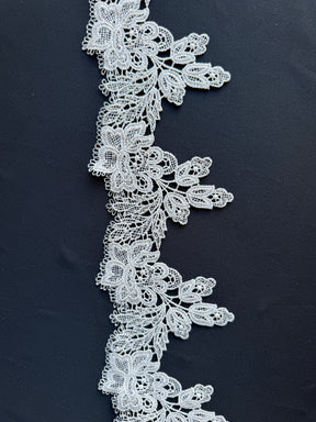 Passementerie dentelle guipure à sequins ivoire - T669