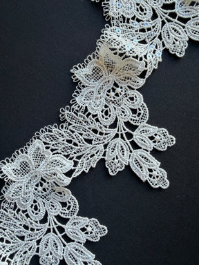 Passementerie dentelle guipure à sequins ivoire - T669