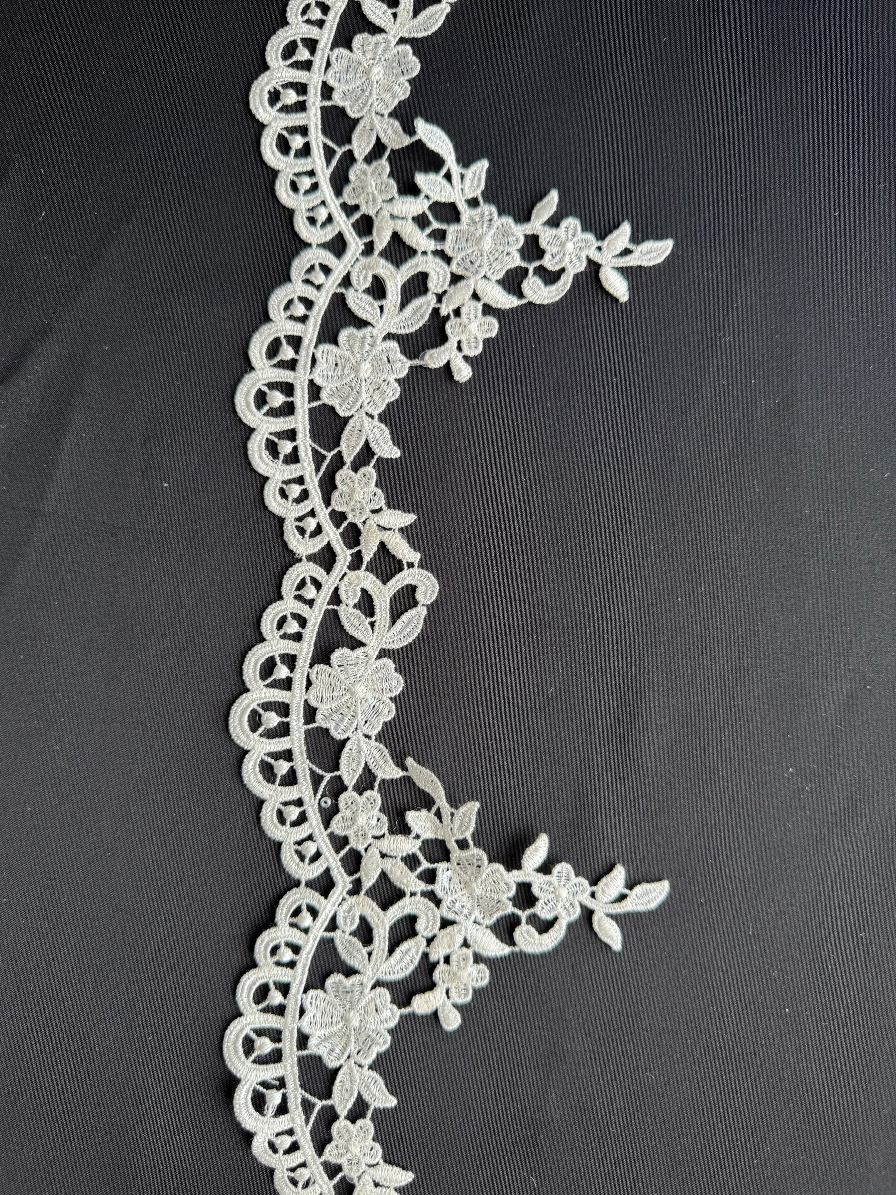 Dentelle Guipure Ivoire - T830