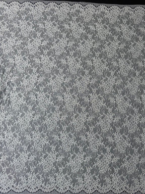 Dentelle Chantilly ivoire - P301