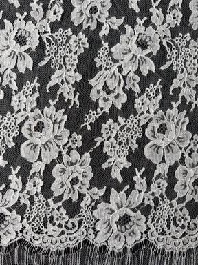 Dentelle Chantilly Beige - P305 (140cm)