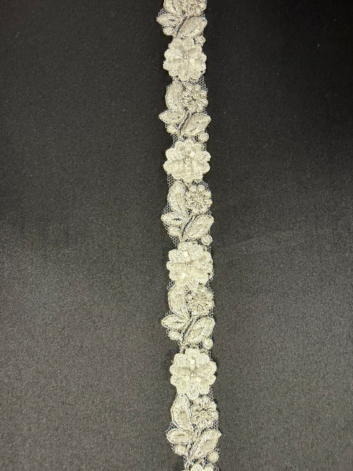 Garniture Fleur Perle Ivoire - T826