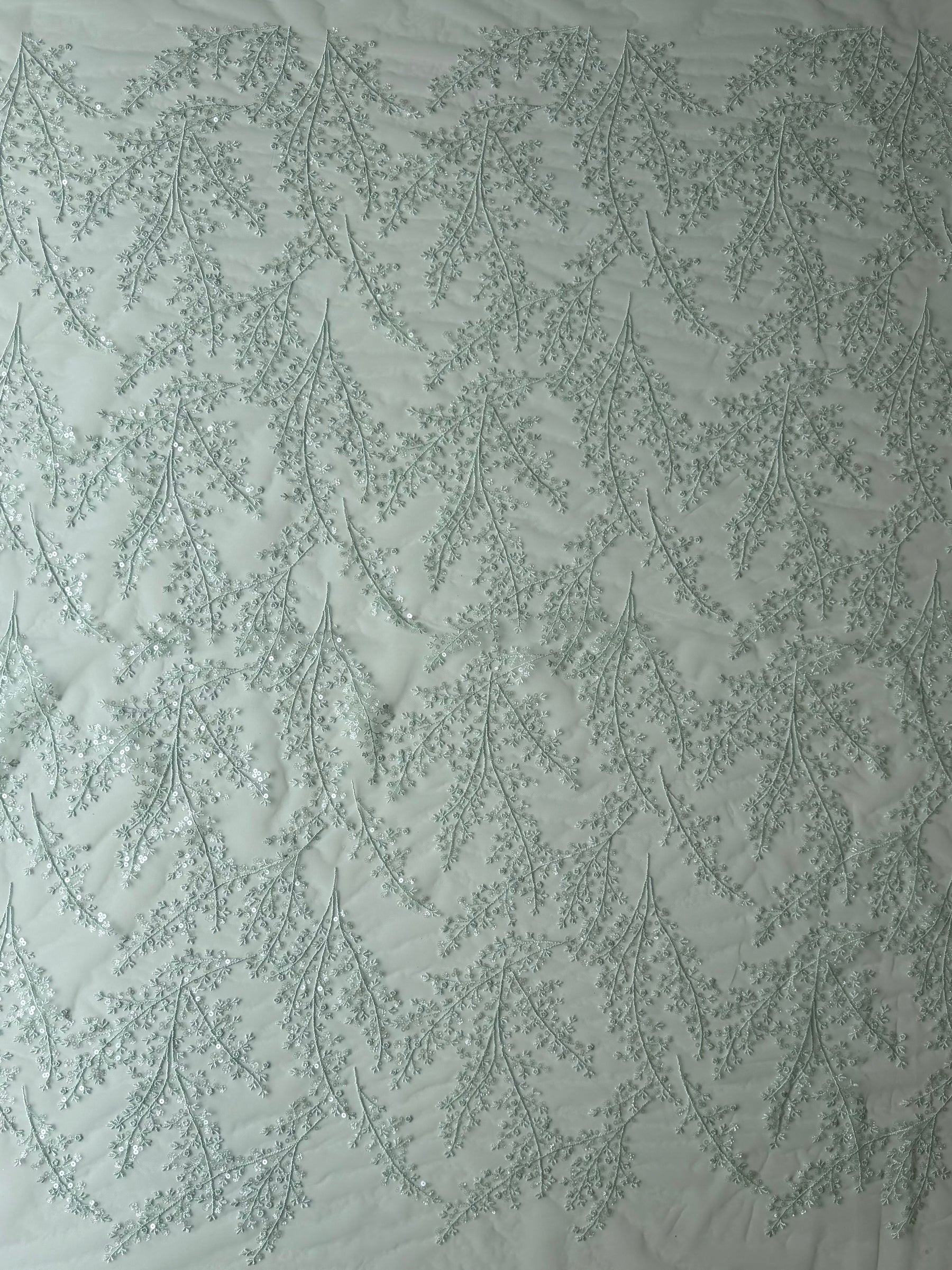Dentelle à paillettes vert clair - EB3065