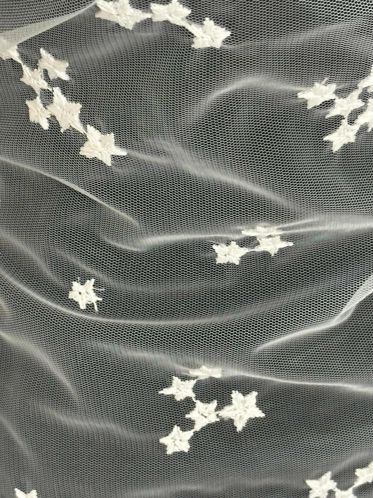 Ivory Embroidered Lace – EU5005