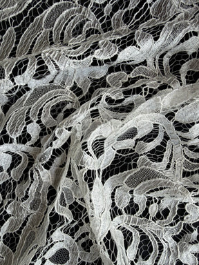Dentelle italienne ivoire - P883
