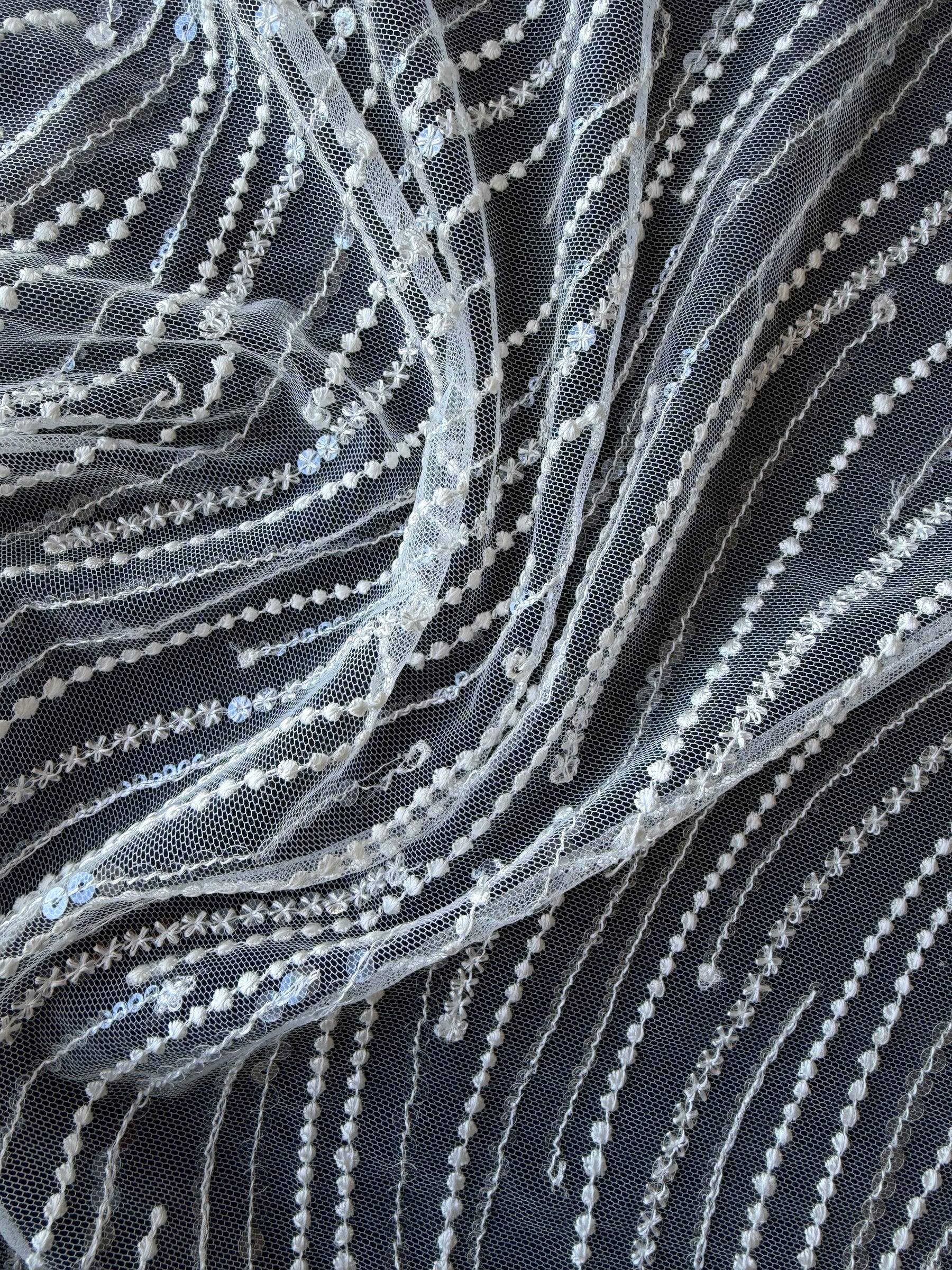 Dentelle à paillettes ivoire - EB3011