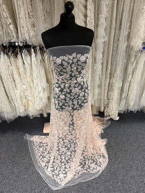 Dentelle brodée rose coquillage - EB5042