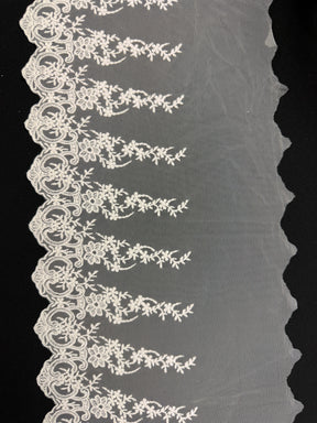 Garniture en coton ivoire - T789