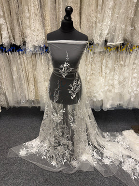 Tulle brodé perlé ivoire/argent - EB1098