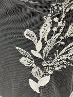Tulle brodé perlé ivoire/argent - EB1098