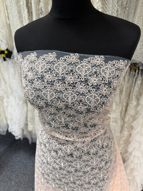 Dentelle brodée rose coquillage - EB5010