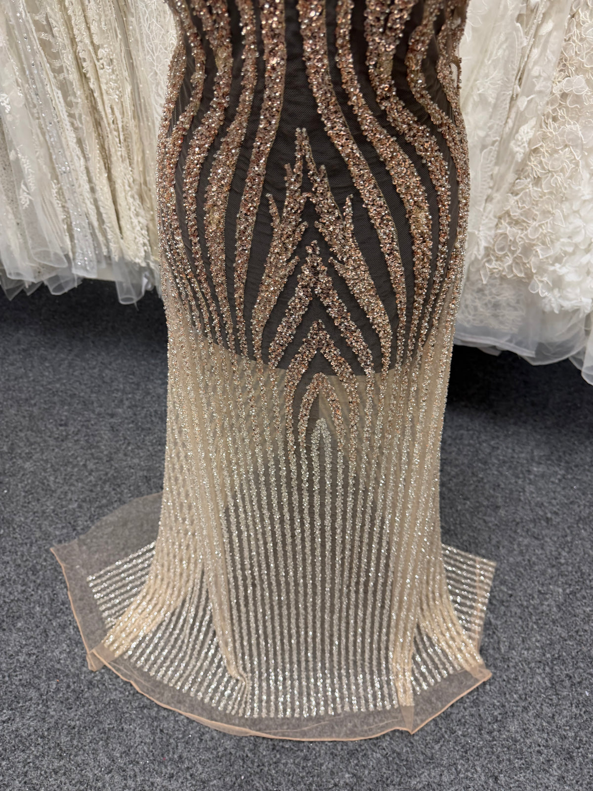 Tulle brodé de perles or/ivoire - EB1104