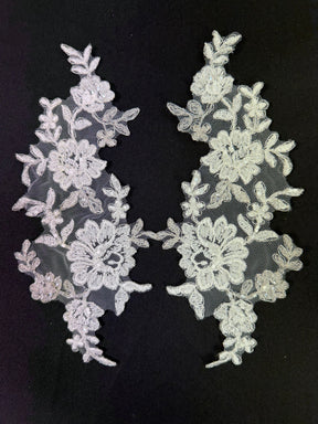 Appliques en dentelle perlée ivoire - T63
