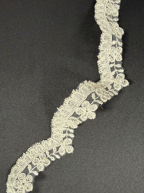 Bordure en dentelle cordonnet ivoire - T665