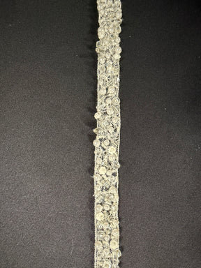 Galon en dentelle perlée ivoire - T743