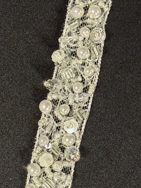 Galon en dentelle perlée ivoire - T743