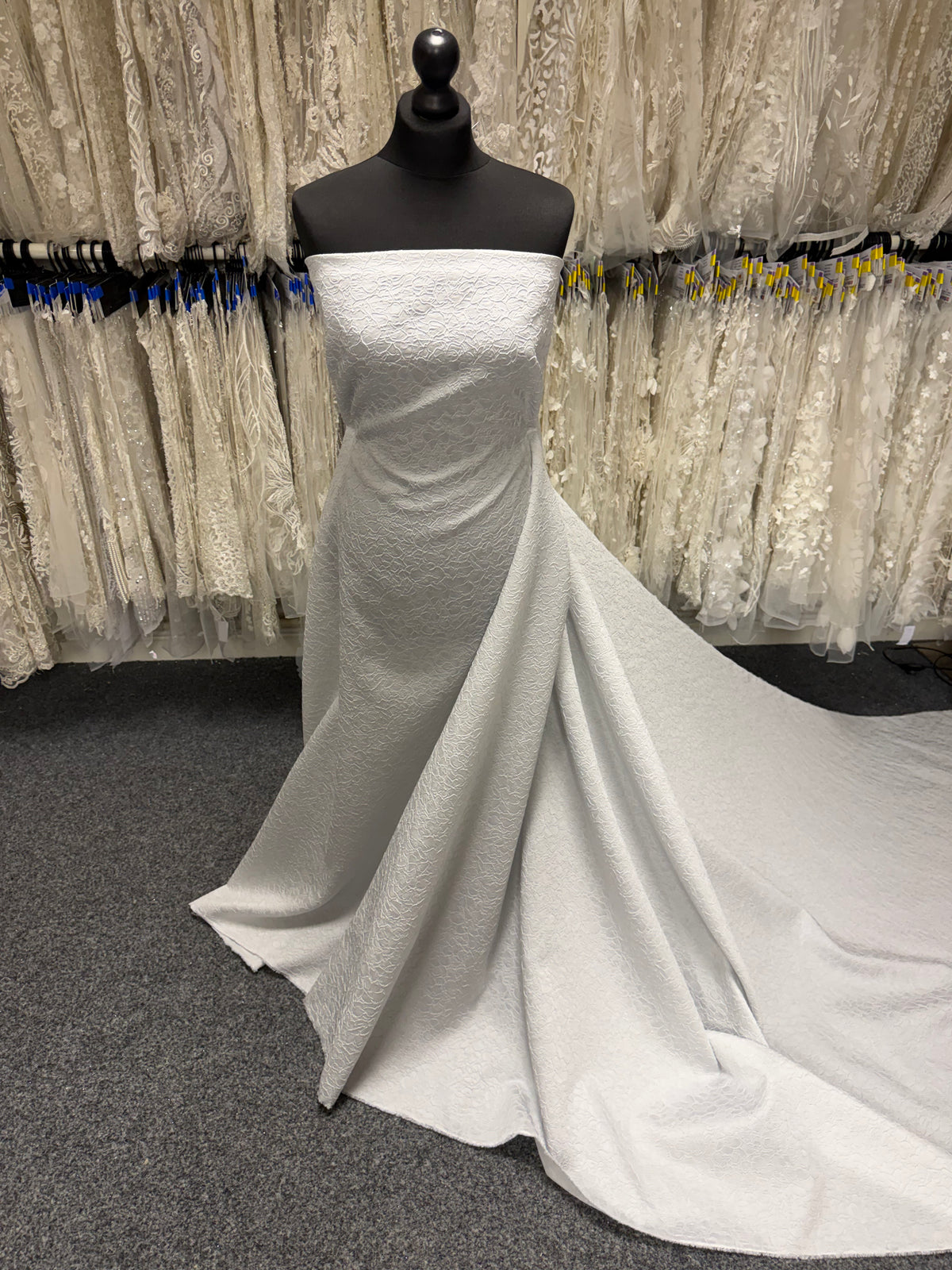 Jacquard argenté - P659