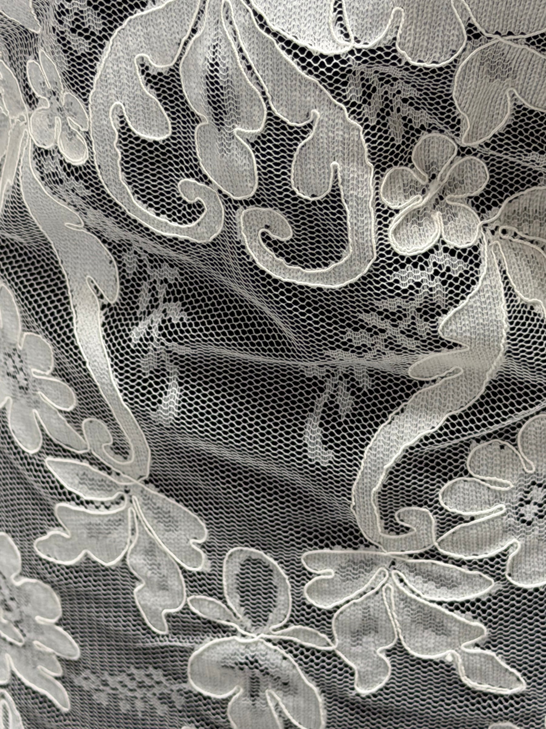 Dentelle Cordonnée Ivoire – Taylin