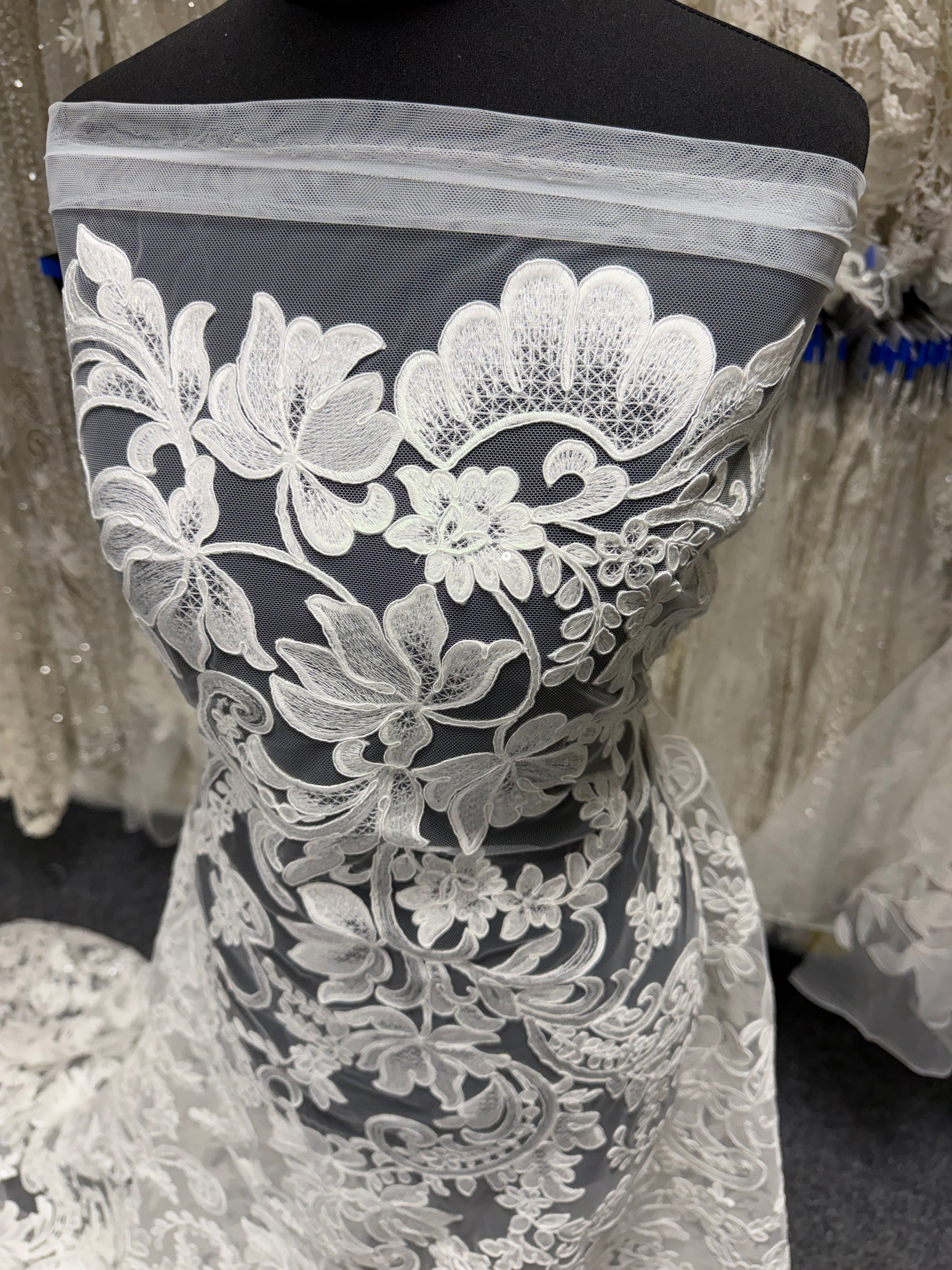 Dentelle Cordonnée Ivoire – Larkin