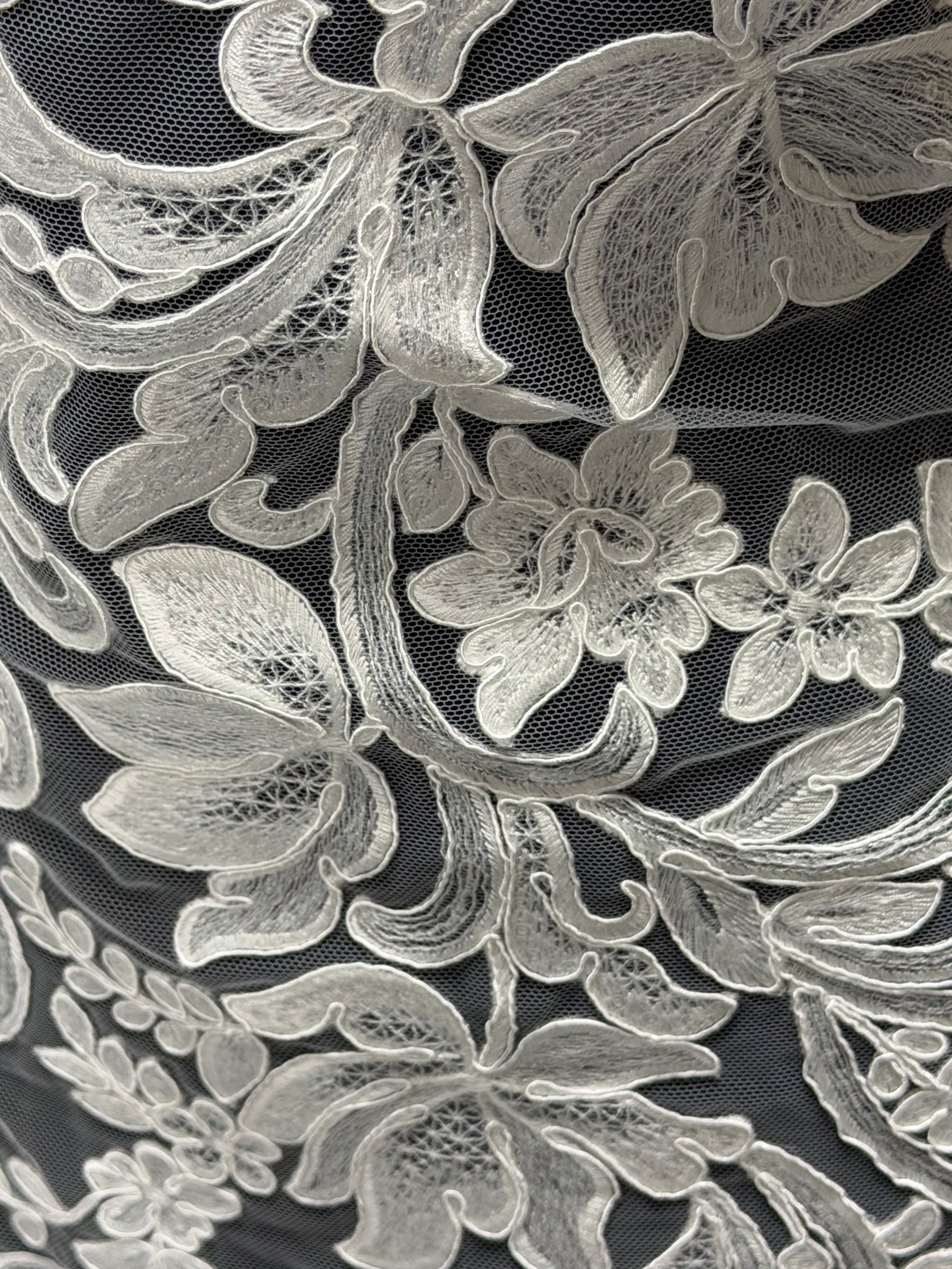 Dentelle Cordonnée Ivoire – Larkin