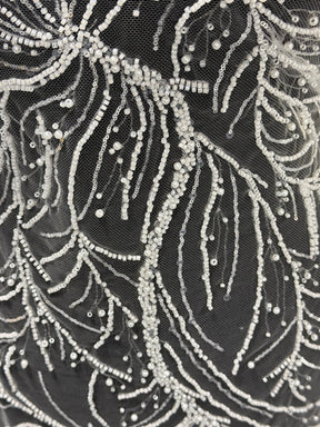 Tulle brodé de perles ivoire - EB1087