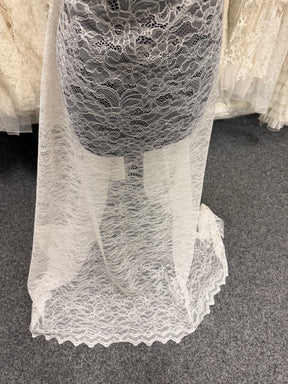 Dentelle Raschel ivoire - P412