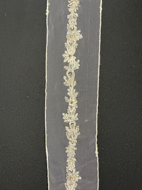 Bordure perlée cristal ivoire/argent - T220